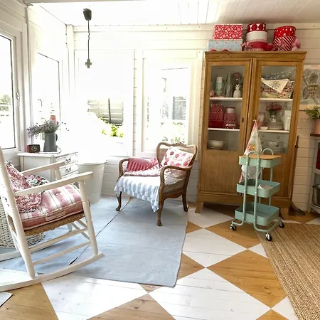 Charming Home&gardens In Accommodatie bij particulieren *